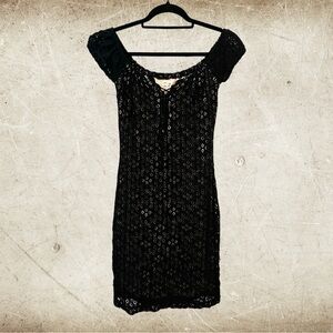 NIGHTCAP M Stretch Lined Lace Fitted Dress
